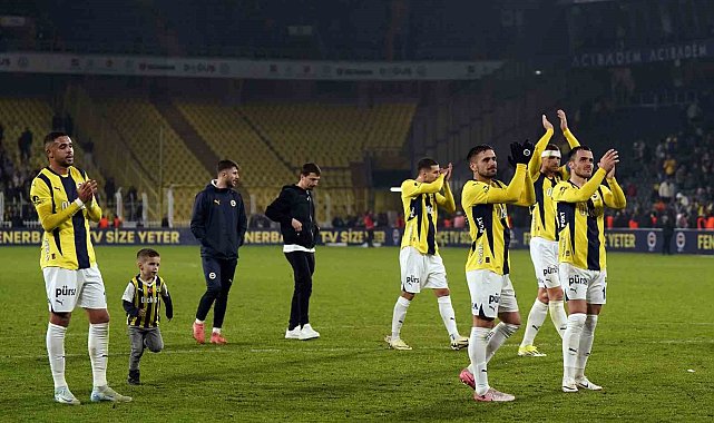 Fenerbahçe, golcüleriyle 3 puana uzandı
