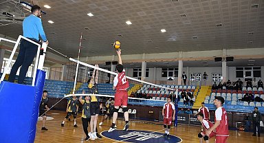 Filenin şampiyonu Reşit Karabacak Spor Lisesi