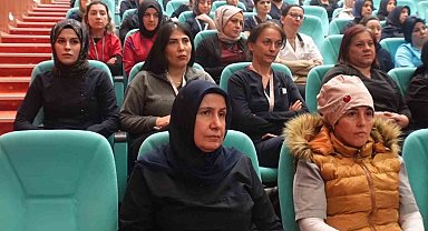 FÜ'de Dünya AIDS Günü programı