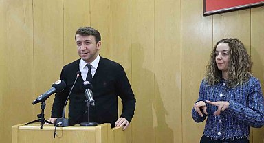 FÜ'de "işaret dili eğitimi" programı düzenlendi