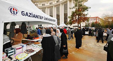 GAÜN'lü öğrenciler Gazze için yardım düzenledi