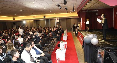 Gaziantep Kolej Vakfı'nda 25 Aralık coşkusu