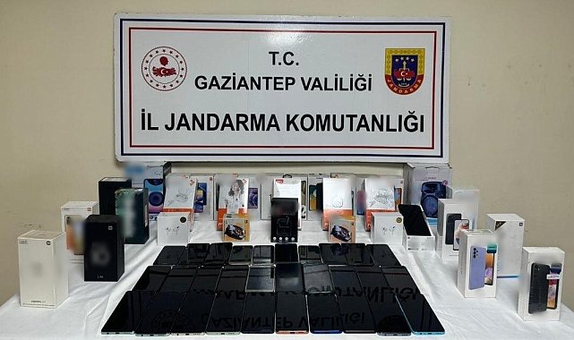 Gaziantep'te 1 milyon TL değerinde kaçak telefon ele geçirildi