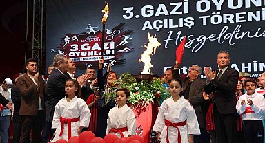 Gaziantep'te '3. Gazi Oyunları' görkemli törenle başladı