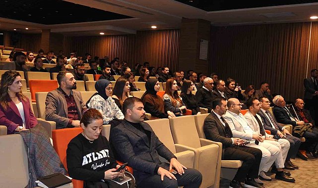 Gaziantep'te 'Yapay Zeka Çağında İnsan Kaynakları' sempozyumu