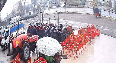 Genç sürücünün hayatını kaybettiği kaza kamerada