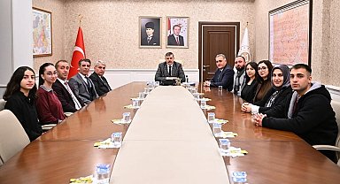 Gençlerden Vali Çiftçi'ye iadeyi ziyaret