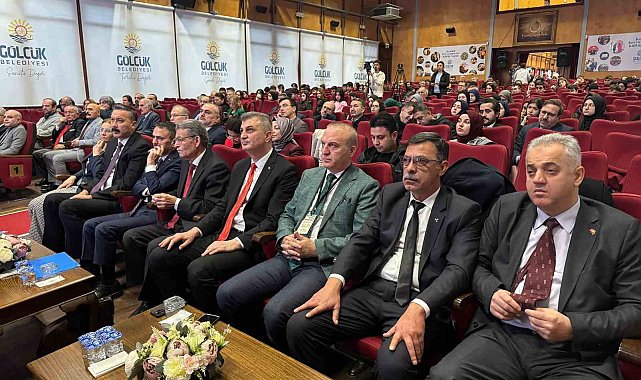 Gölcüklüler Mavera Dergisi Sempozyumu'nda buluştu