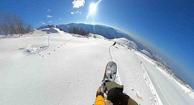 Handüzü Yaylası'na snowboardçu ilgisi