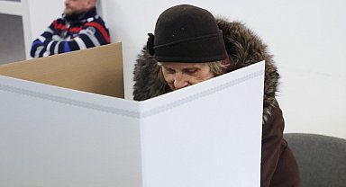 Hırvatistan'da halk cumhurbaşkanlığı seçimi için sandık başında