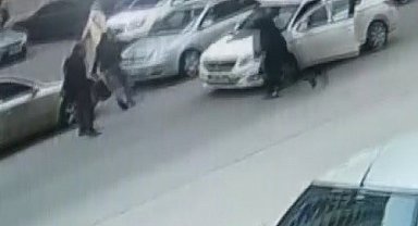 Husumetlisini sokak ortasında böyle vurdu