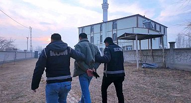Iğdır'da 'tefecilik' operasyonu: 8 gözaltı