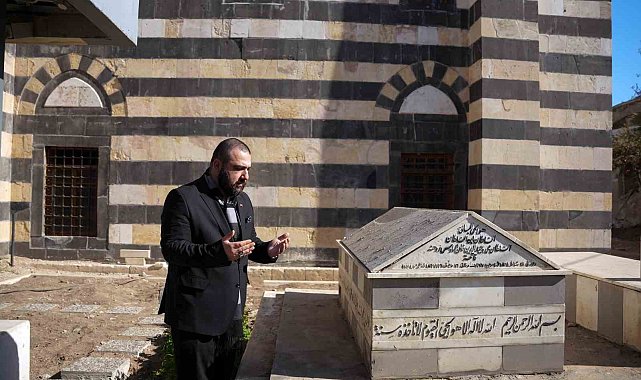 II. Abdülhamid Han'ın torunu Şam'da Sultan Vahdettin Han'ın kabrini ziyaret etti