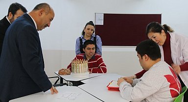 İl Milli Eğitim Müdürü Başyiğit'ten 'Sevgi Denizi Özel Eğitim Uygulama Okulu'na anlamlı ziyaret