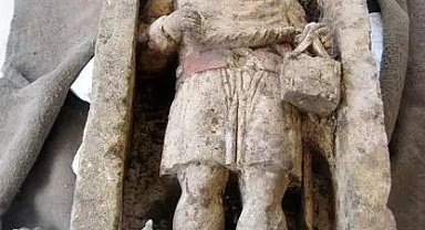 Isparta'da 7 yıl önce çalınan tarihi heykel Ankara'da ele geçirildi