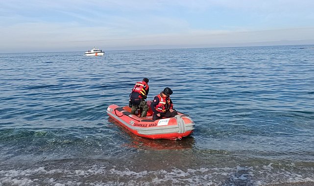 İstanbul'da denize düşen iki kardeş için Çanakkale Boğazı'nda arama çalışmaları sürüyor
