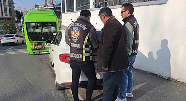 İstanbul'da ücret tartışmasında minibüsün kapısını açmayan şoför yakalandı
