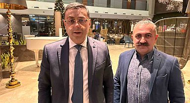 İstanbul'da ünlü ressamın anlamlı projesine yılın en önemli sosyal sorumluluk projesi ödülü