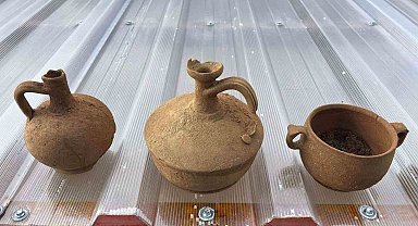 İstinat duvarı yapmak için kazı yaparken tarihi eser buldular