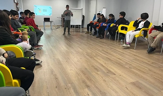 İzmir Çocuk Meclisi'nde seçim heyecanı
