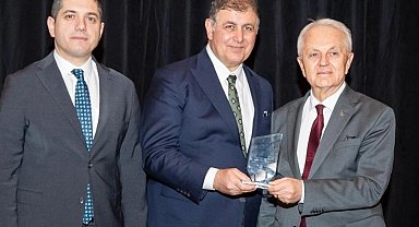 İzmir'de Başkan Tugay'dan iklim nötr çağrısı