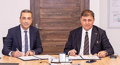 İzmir'in tramvay filosu büyüyor