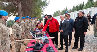 Jandarma komutanlığına arama kurtarma ekipmanları verildi