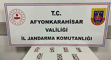 Jandarma uyuşturucu hap ele geçirdi