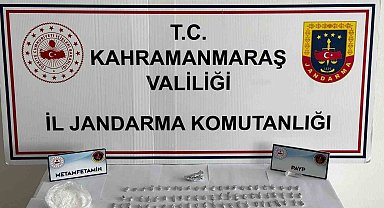 Kahramanmaraş'ta jandarmadan kaçan araçta uyuşturucu çıktı