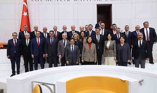 Kamu Başdenetçisi seçilen Mehmet Akarca TBMM'de yemin etti