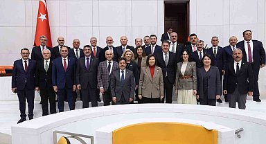 Kamu Başdenetçisi seçilen Mehmet Akarca TBMM'de yemin etti