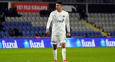 Kasımpaşa, Yasin Özcan'ın transferi için Aston Villa ile anlaşmaya vardı