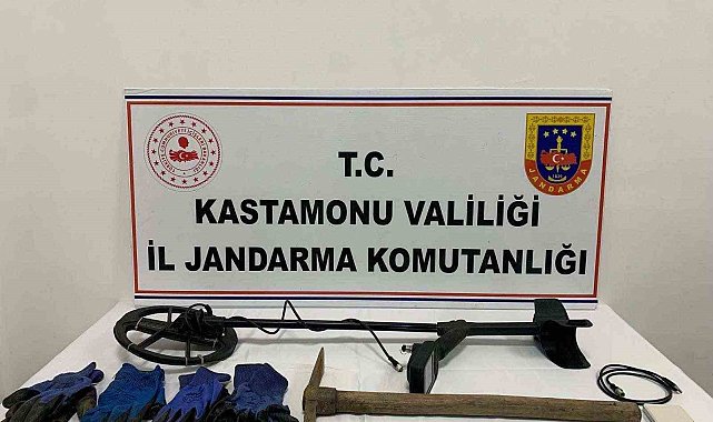 Kastamonu'da define avcıları suçüstü yakalandı