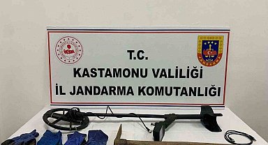 Kastamonu'da define avcıları suçüstü yakalandı