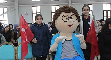 Kaymakam Kılıç "Kitap Kurdu" proje tanıtım programında
