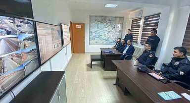 Kaymakam Partal, jandarmada incelemelerde bulundu