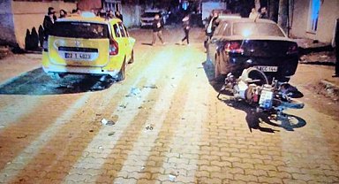 Keşan'da otomobile çarpan motosikletin sürücüsü yaralandı
