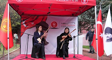 Kırgız yazar Aytmatov Keçiören'de anıldı