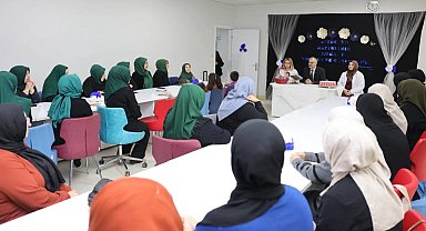 Kocaeli Çayırovalı velilerin Bilgievleri'nde eğitiliyor