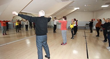 Kocaeli "Hayatın İçindeyim" projesi ile zinde kalıyor