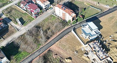 Kocaeli İzmit'te asfalt mesaisi