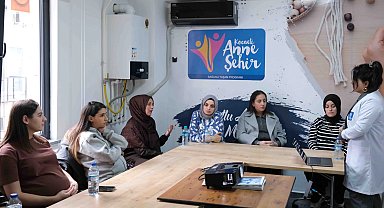 Kocaeli'den anne adaylarına seminer
