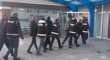 Konya'da tefecilik operasyonu: 3 şüpheli tutuklandı