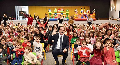 Konyaaltı Belediyesi'nden miniklere özel eğlence