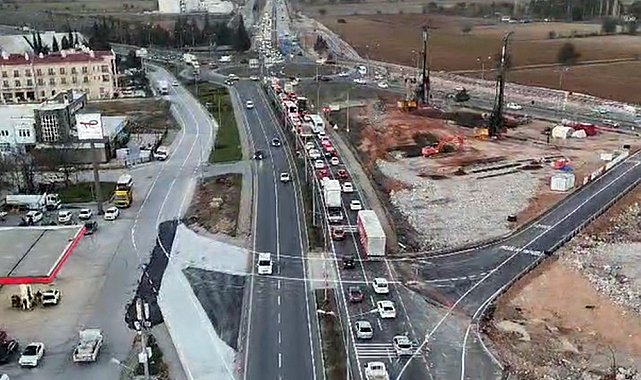 Kötekli Kavşağı'ndaki çalışmalar nedeniyle ulaşım servis yollarına yönlendirilecek