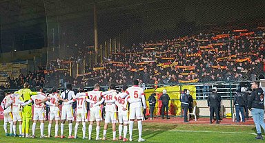 Kupada turlayan Göztepe, lige odaklandı