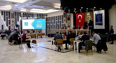 Kuşadası Belediye Meclisi yılın son toplantısını yaptı