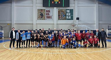 Kütahya'da 'Yıldızlar Futsal İl Birinciliği' müsabakaları tamamlandı