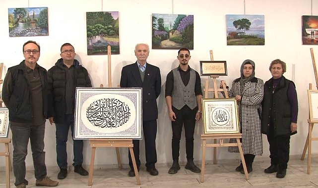 Kütahya'da karma sergi sanatseverlerle buluştu
