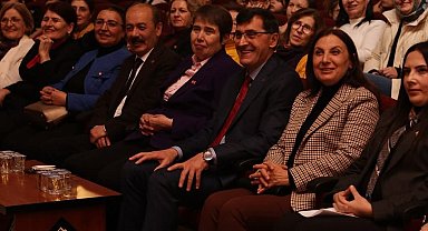Kütahya'da "seçilmiş kadınlar paneli"